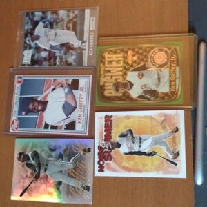Ken Griffey Jr BB CARDS